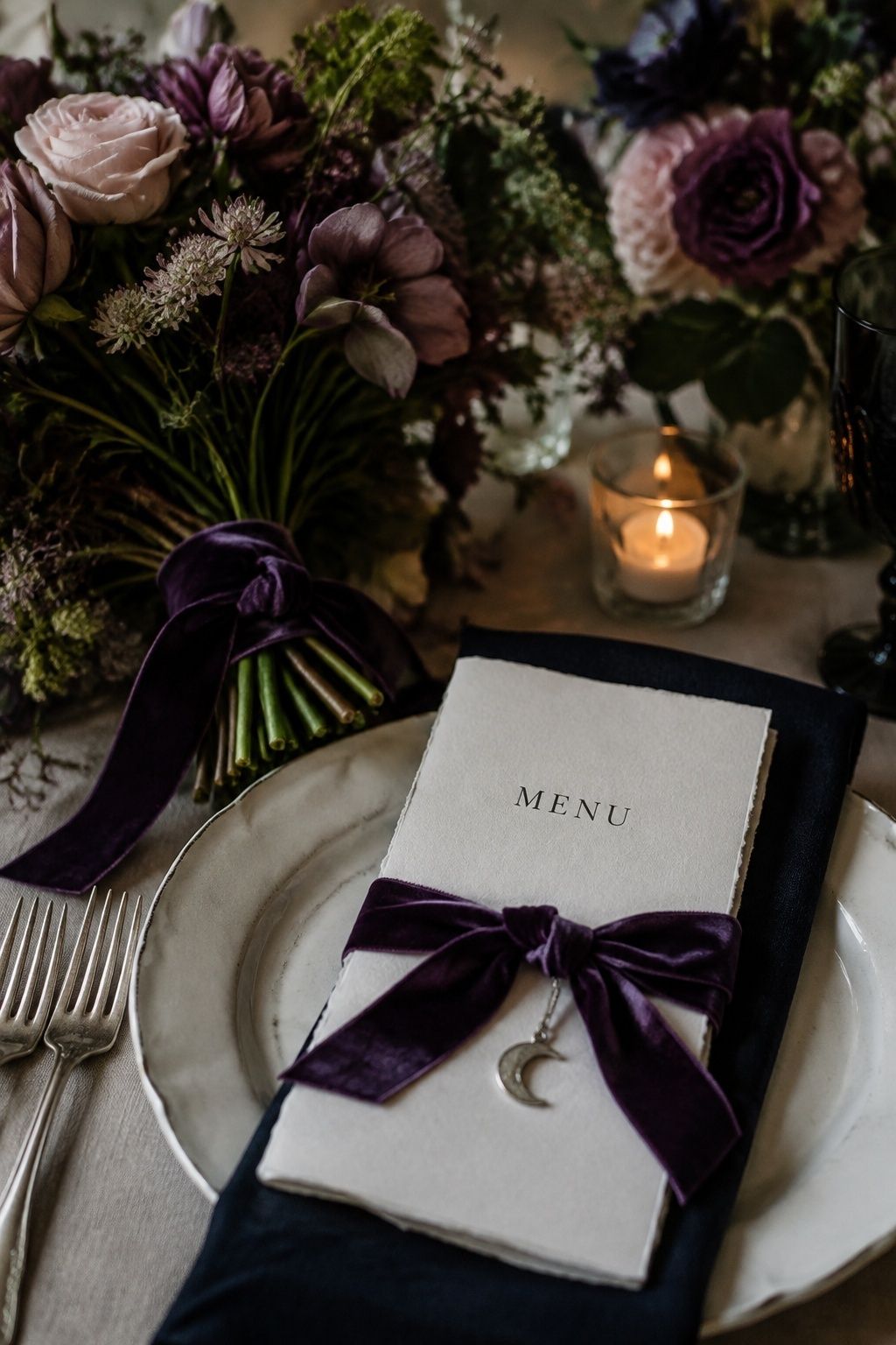 Velvet ribbon tied on menus and bouquets