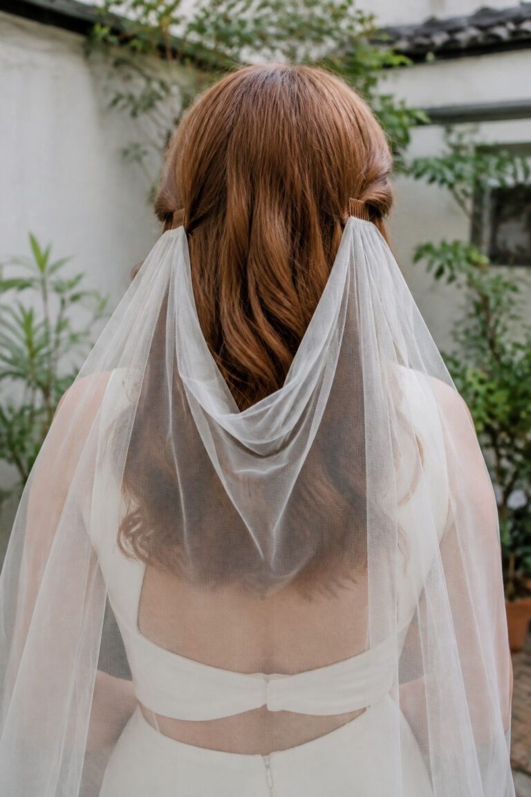 Two-Piece Side-Comb Drape Veil