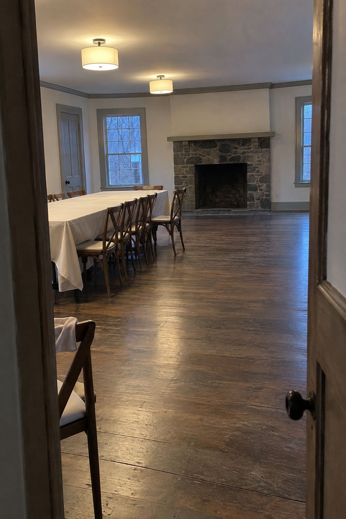 Small venue with open negative space