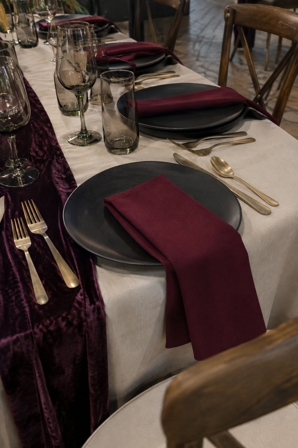 Halloween wedding colours layered through the decor