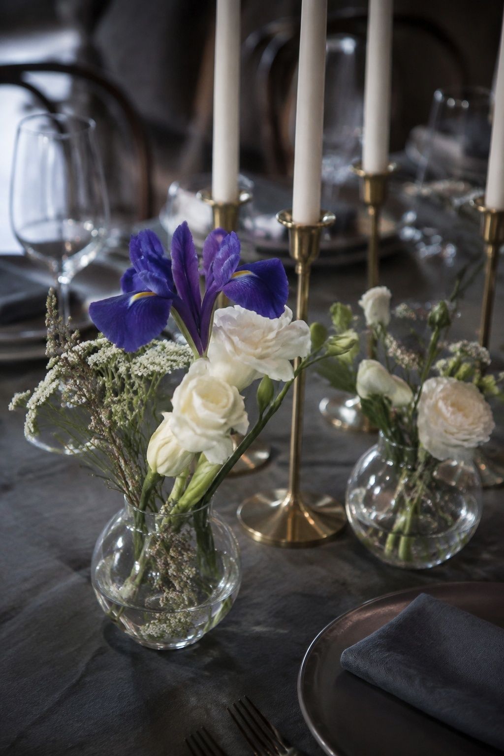 winter iris for a purple accent for an intimate January wedding