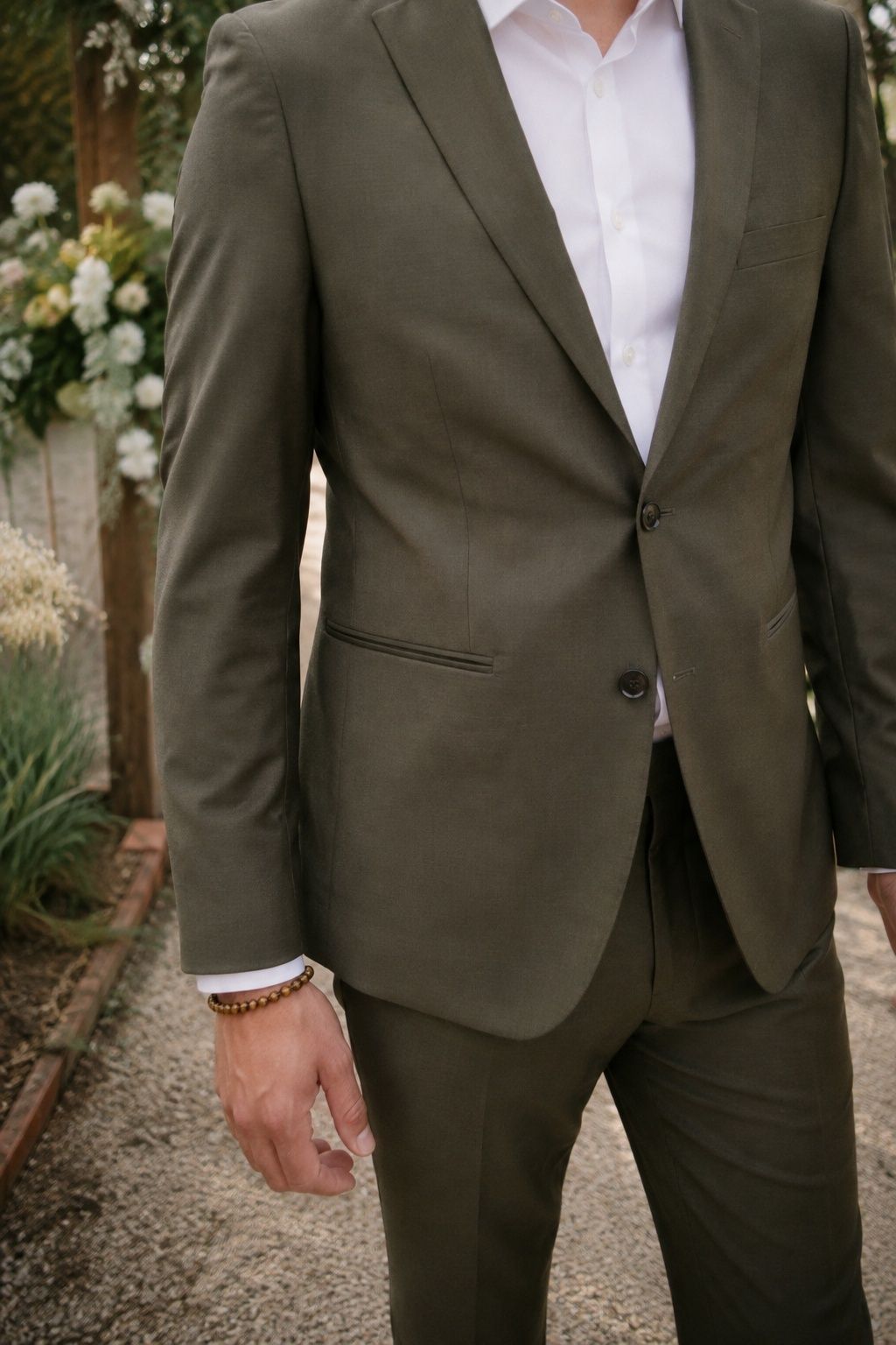 Groom's bracelet as an alternative to a boutonniere