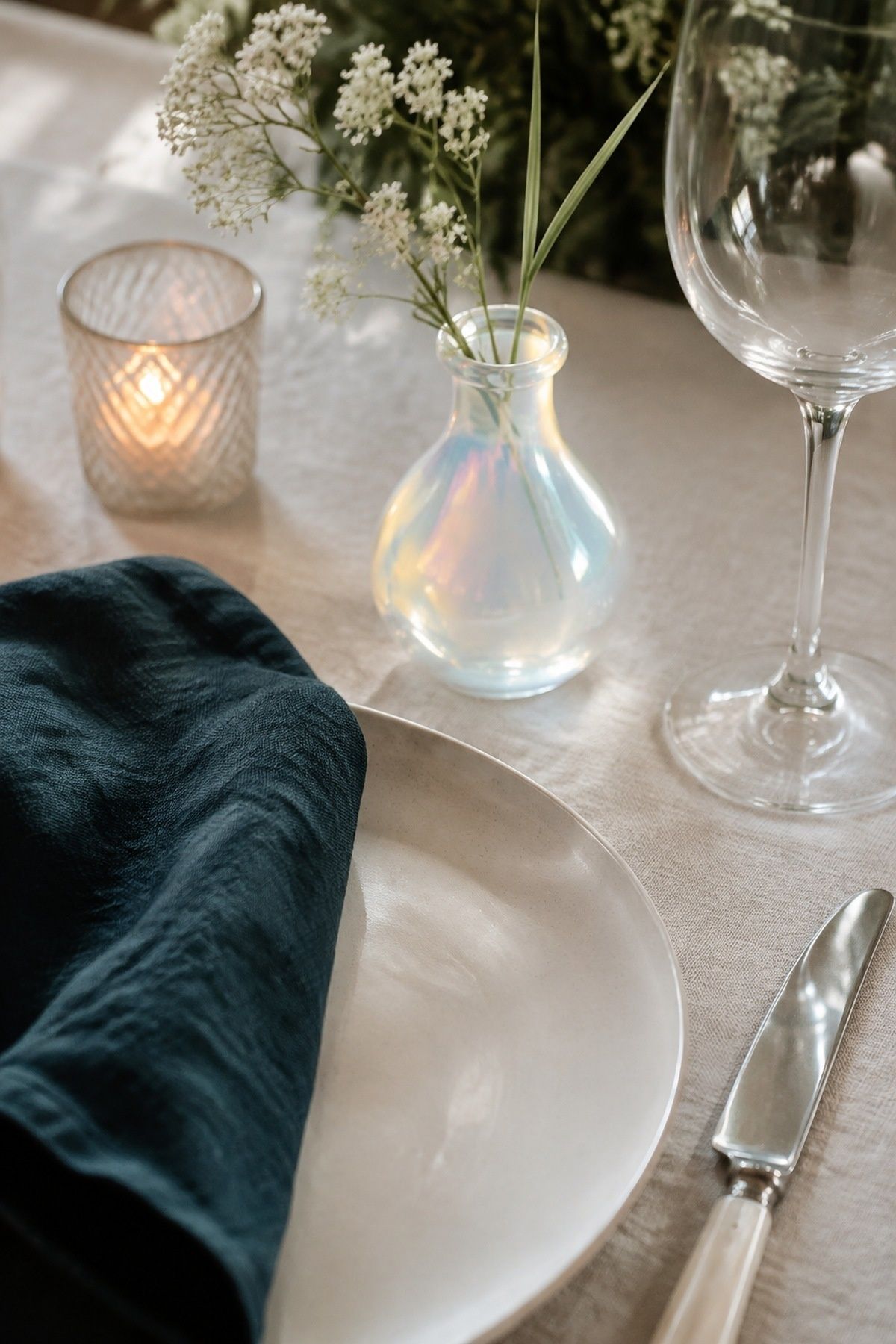 One opalescent accent among teal decor