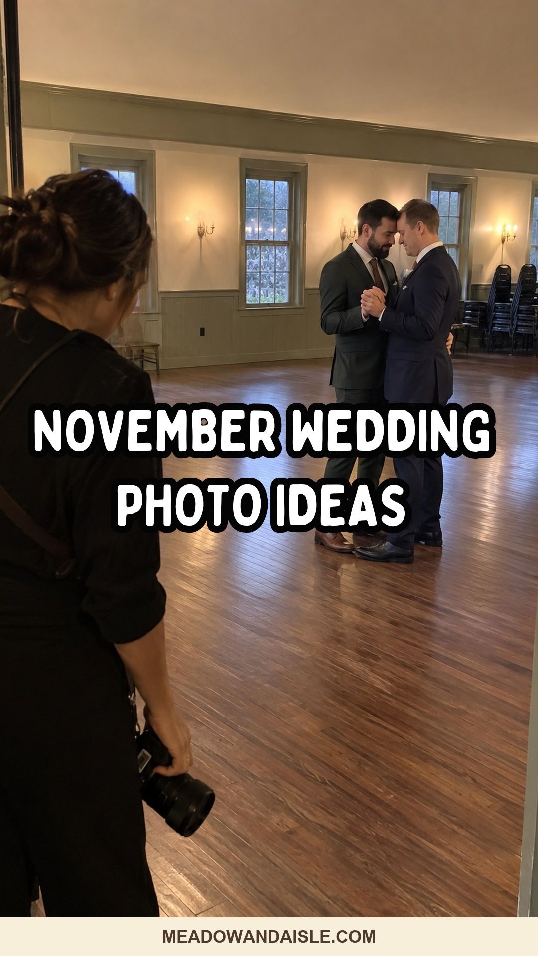 November wedding photo ideas Pinterest pin for Meadow & Aisle.