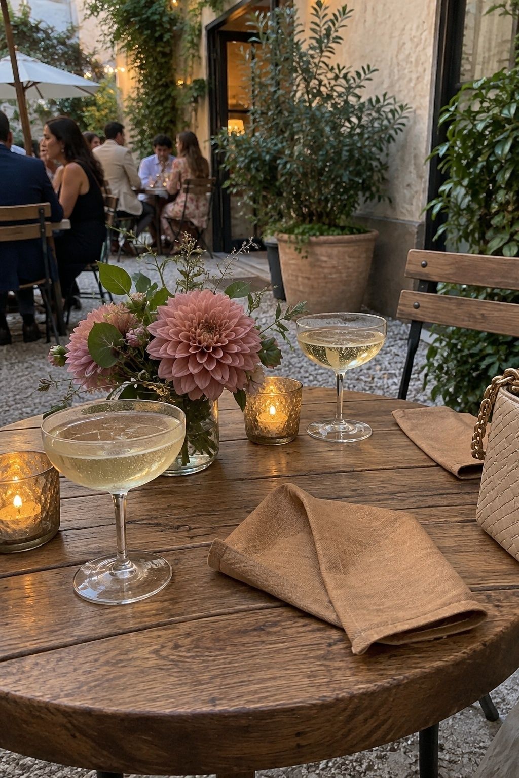 Dusty rose, camel and champagne wedding colors