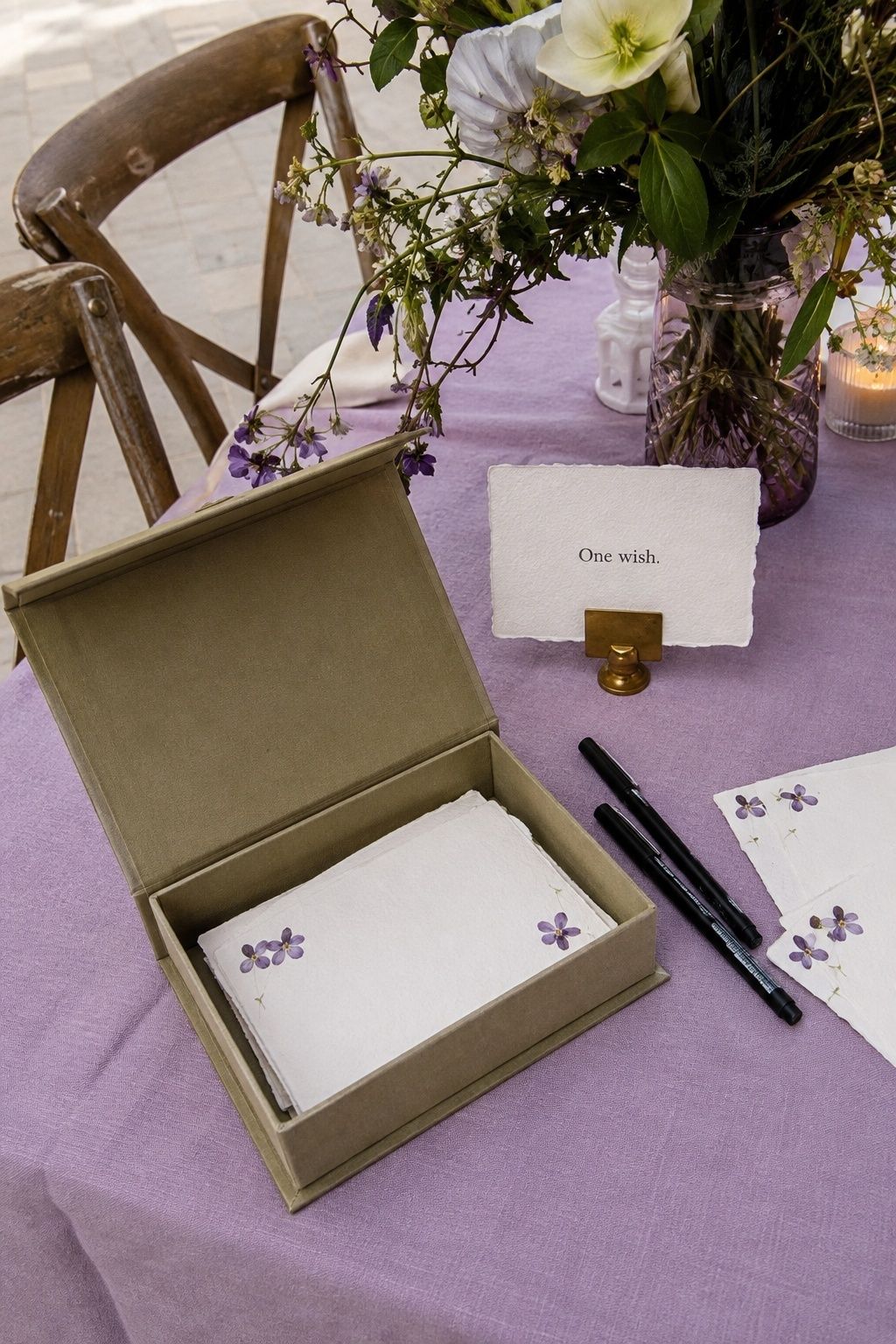 Pressed-flower message cards in a keepsake box