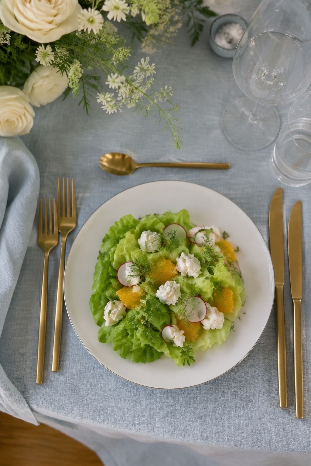 Butter lettuce salad with shaved radish
