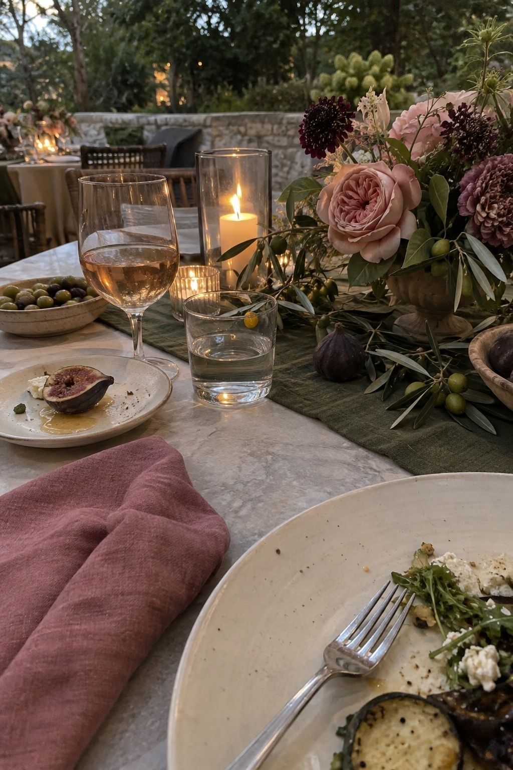 Dusty rose, fig and olive for a moody summer dinner
