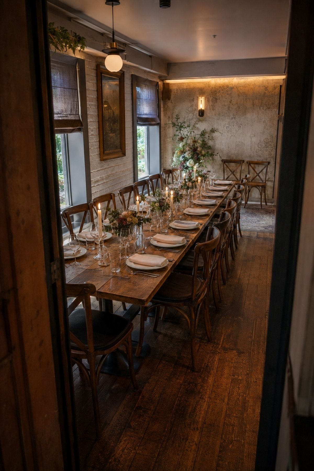 Intimate restaurant wedding table showing how a small wedding can move faster