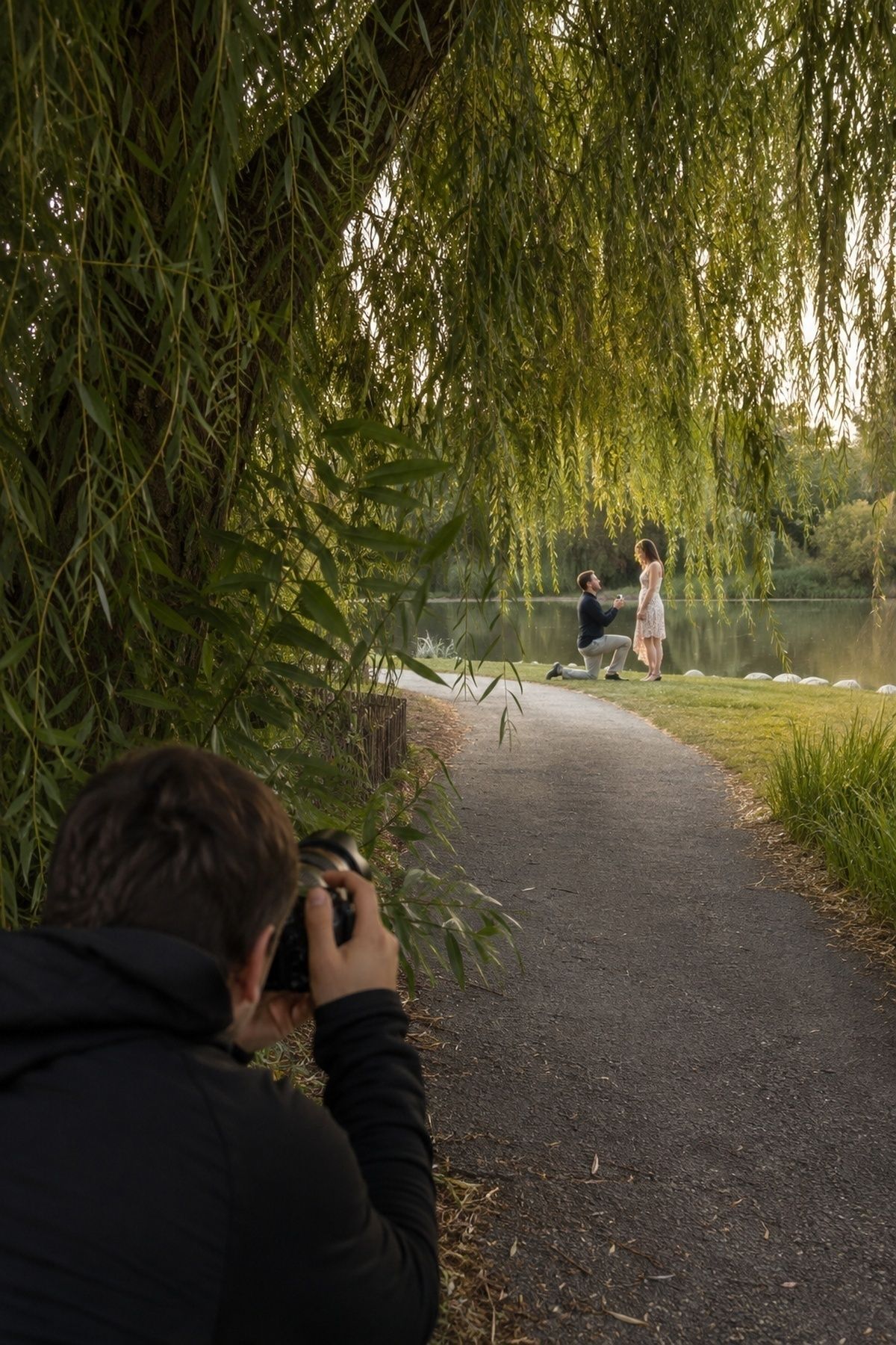 Photographer hidden at a natural angle
